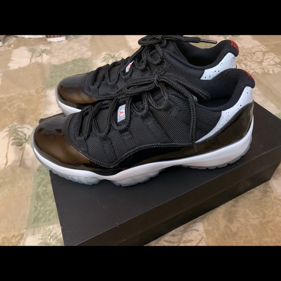 Air jordan 11 retro low - Picture 4 of 5